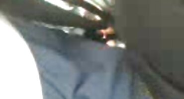 hot sex vn Gọi cô gái giải trí khách hàng với âm hộ sex lao của cô.